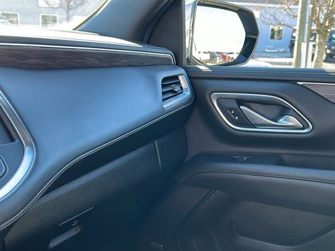 Used 2021 Chevrolet Tahoe Z71 image 19