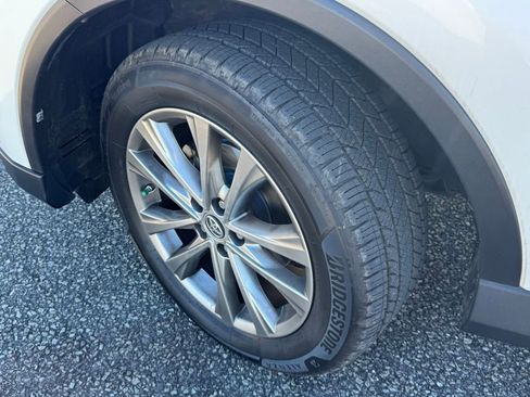 Used 2016 Toyota RAV4 Limited image 36