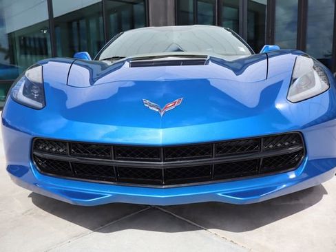 Used 2014 Chevrolet Corvette Stingray Coupe image 9