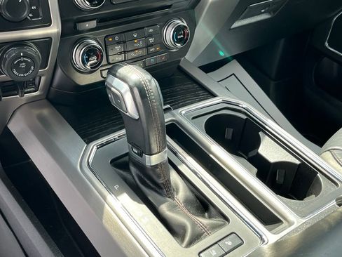 Used 2018 Ford F150 Platinum w/ Equipment Group 701A Luxury AWD/4WD image 16