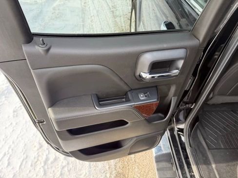 Used 2017 GMC Sierra 1500 SLT image 30