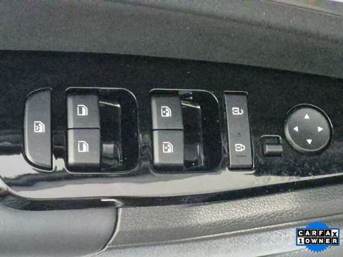 Used 2025 Kia Sportage X-Line w/ Premium Package image 12