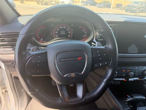 Used 2024 Dodge Durango GT RWD image 15