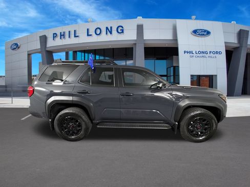 Used 2025 Toyota 4Runner TRD Off-Road Premium w/ Tow Technology Package AWD/4WD image 6