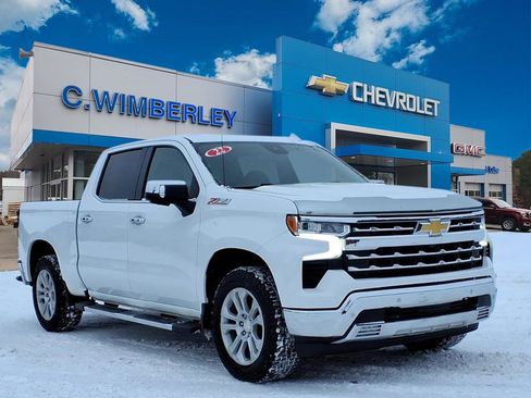 Certified 2022 Chevrolet Silverado 1500 LTZ w/ Z71 Off-Road Package image 1