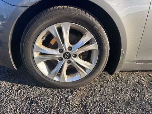 Used 2013 Hyundai Sonata Limited image 22