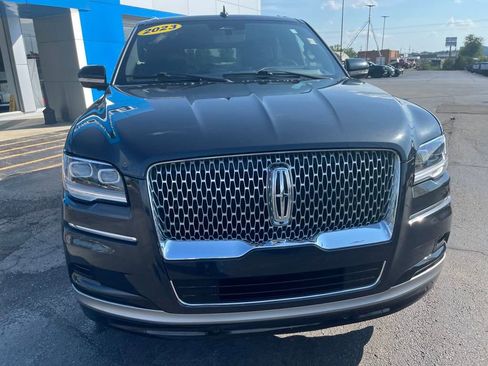 Used 2023 Lincoln Navigator Reserve image 8