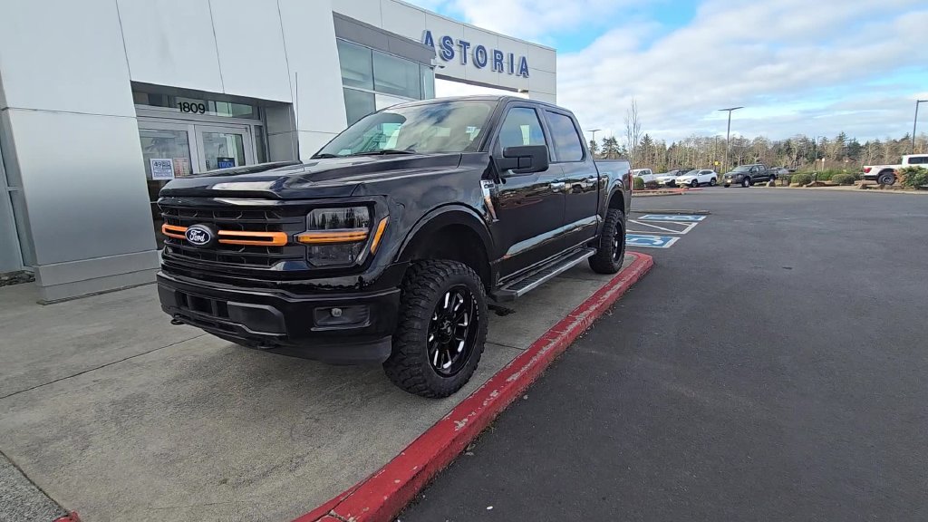 Used 2025 Ford F150 XLT w/ Equipment Group 301A Standard AWD/4WD image 8
