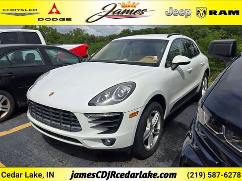 Used 2015 Porsche Macan S AWD/4WD image 3