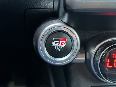 Used 2024 Toyota GR86 image 22