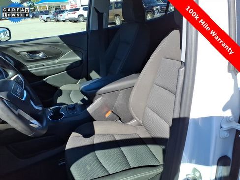 Used 2023 GMC Terrain SLE w/ Driver Convenience Package image 17