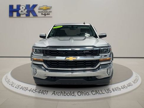 Used 2019 Chevrolet Silverado 1500 LT w/ All Star Edition AWD/4WD image 2