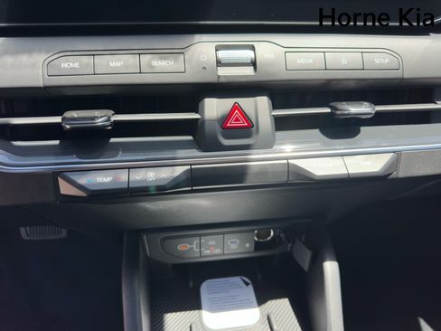 New 2026 Kia K4 EX FWD image 18