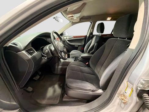 Used 2005 Chrysler Pacifica Touring FWD image 17