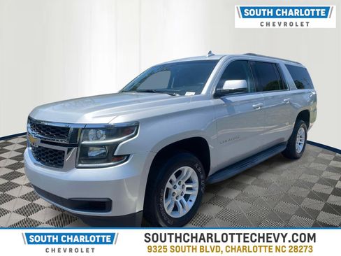 Used 2015 Chevrolet Suburban LT RWD image 1
