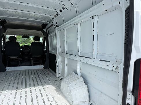 Used 2023 RAM ProMaster 3500 FWD image 23