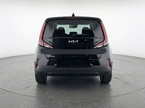Used 2025 Kia Soul LX w/ LX Technology Package image 7