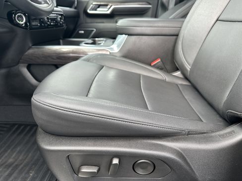 Certified 2025 Chevrolet Silverado 2500 LTZ w/ LTZ Plus Package image 10