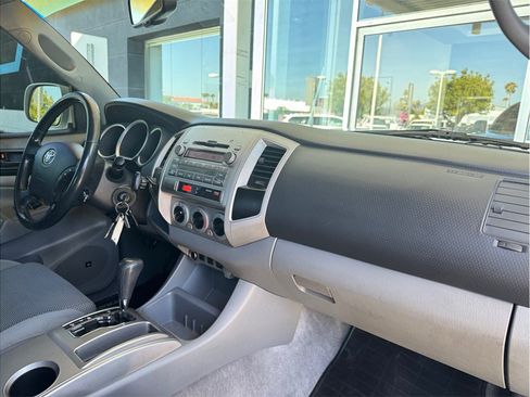 Used 2009 Toyota Tacoma PreRunner RWD image 20