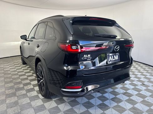 Used 2025 MAZDA CX-70 Plug-In Hybrid w/ Premium Pkg AWD/4WD image 8