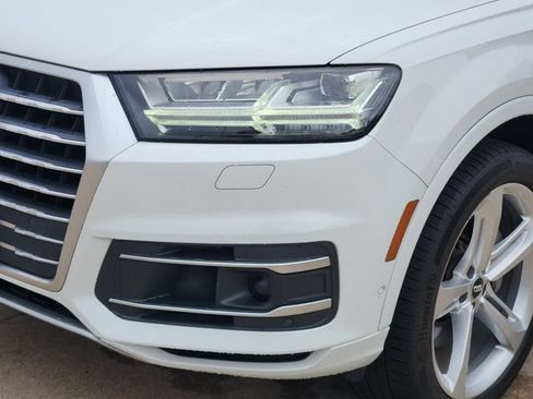Used 2019 Audi Q7 3.0T Prestige w/ Prestige Package AWD/4WD image 16