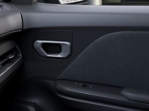 New 2026 Kia K4 LXS FWD image 25