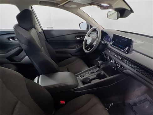 Used 2024 Honda Accord EX image 23