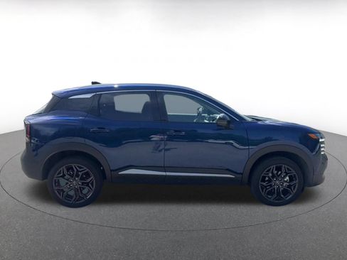 Used 2026 Nissan Kicks SR FWD image 15