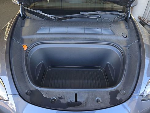 Used 2023 Tesla Model Y Long Range image 20