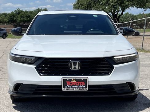 Used 2024 Honda Accord Sport image 7