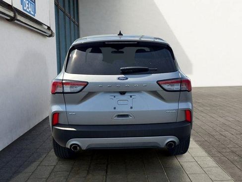 Certified 2022 Ford Escape SE w/ Convenience Package AWD/4WD image 4