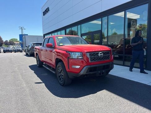Used 2023 Nissan Frontier SV w/ Technology Package AWD/4WD image 1