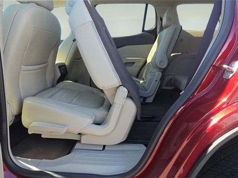 Used 2018 GMC Acadia Denali w/ Technology Package image 27