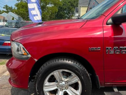 Used 2015 RAM 1500 Sport AWD/4WD image 10