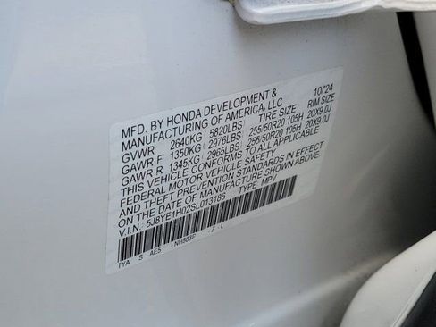Used 2025 Acura MDX A-Spec image 30