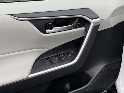 New 2025 Toyota RAV4 XLE Premium image 11