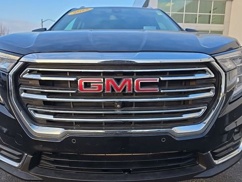 Used 2022 GMC Terrain SLT w/ Infotainment Package II image 12