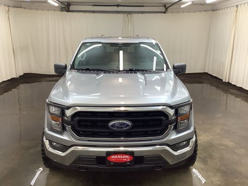 Used 2023 Ford F150 XLT image 3