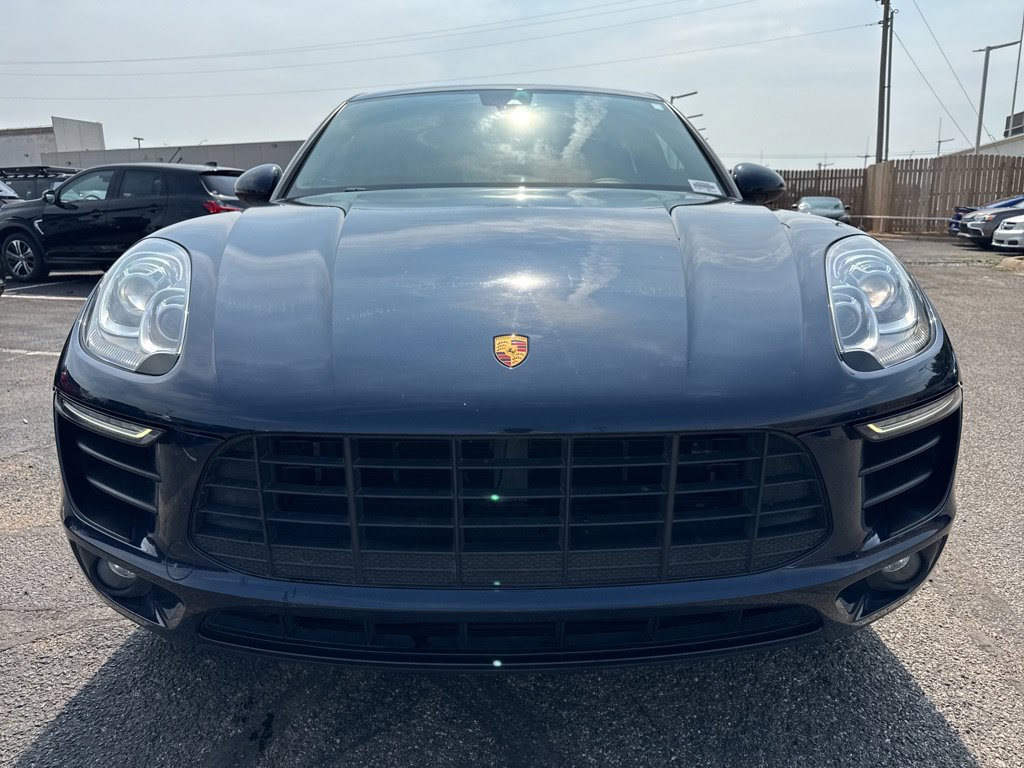 Used 2018 Porsche Macan Sport Edition AWD/4WD image 2