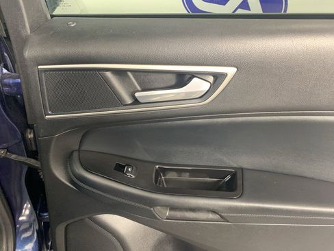 Used 2017 Ford Edge SEL w/ Equipment Group 201A image 39