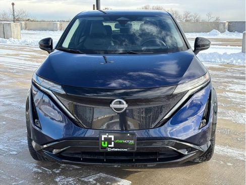 Used 2024 Nissan Ariya AWD image 2