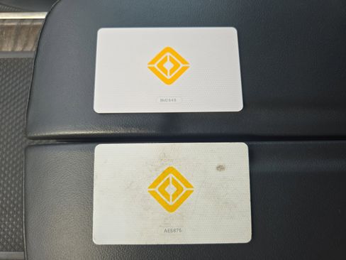 Used 2022 Rivian R1T Launch Edition image 29