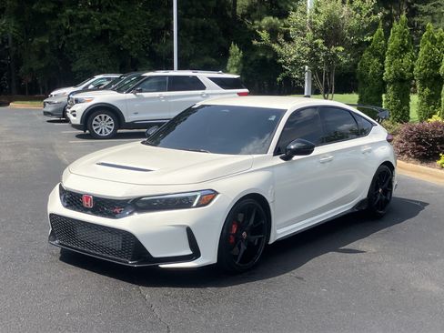 Used 2025 Honda Civic Type R image 6