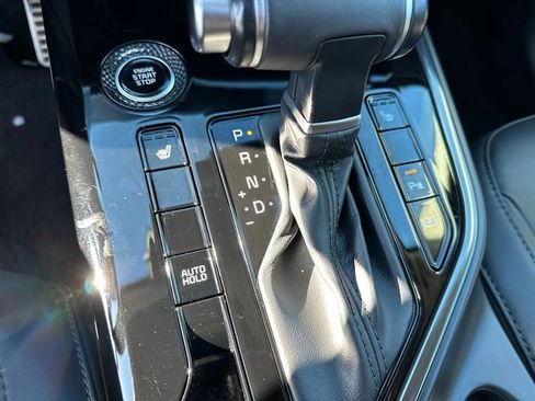 Used 2023 Kia Niro EX Touring image 34