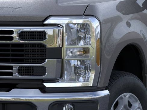 New 2026 Ford F250 XLT w/ Camper Package AWD/4WD image 18