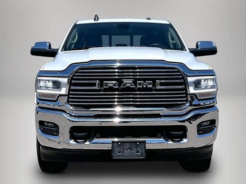 Used 2022 RAM 2500 Laramie AWD/4WD image 2