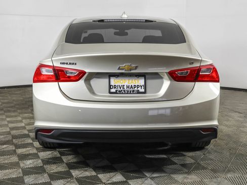 Used 2016 Chevrolet Malibu LT image 15