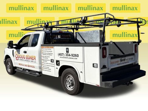 Used 2022 Ford F250 XL w/ Power Equipment Group image 9