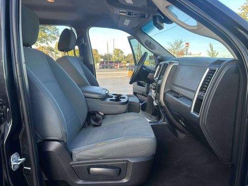 Used 2016 RAM 1500 Classic SLT image 19