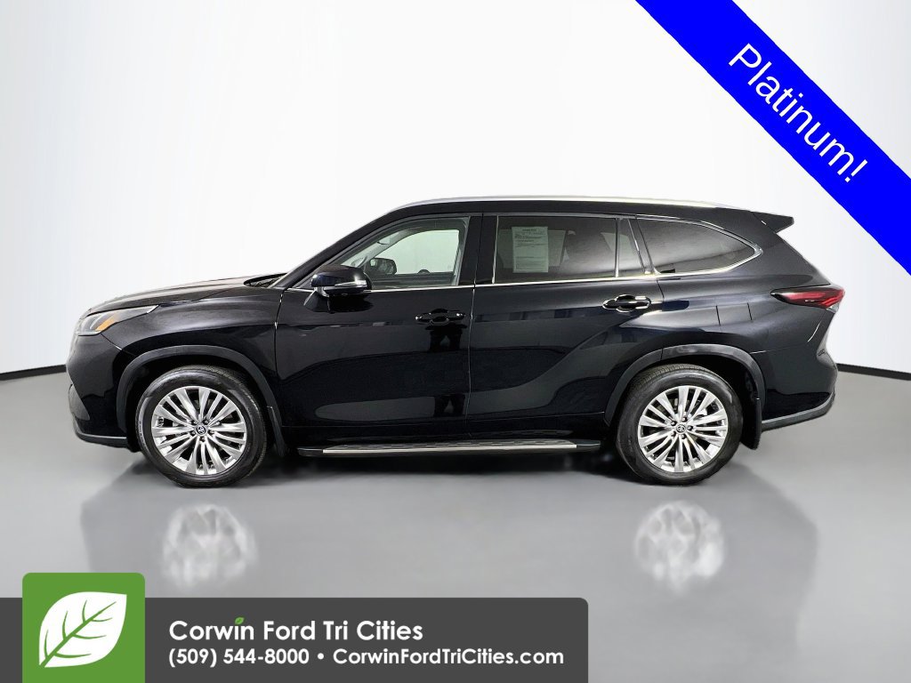 Used 2025 Toyota Highlander Platinum AWD/4WD image 5
